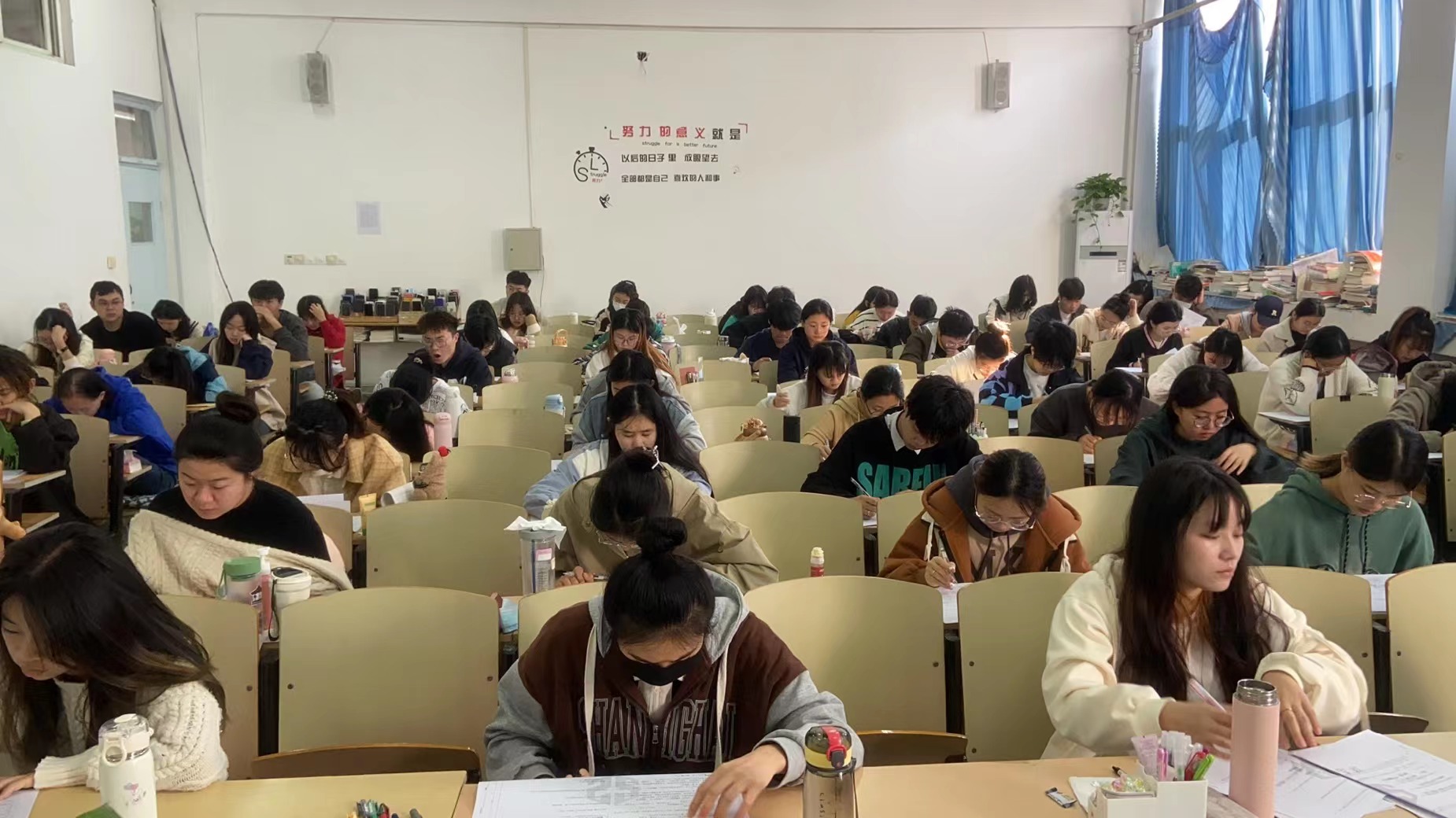 升本人：专升本和实习冲突该怎么选择？