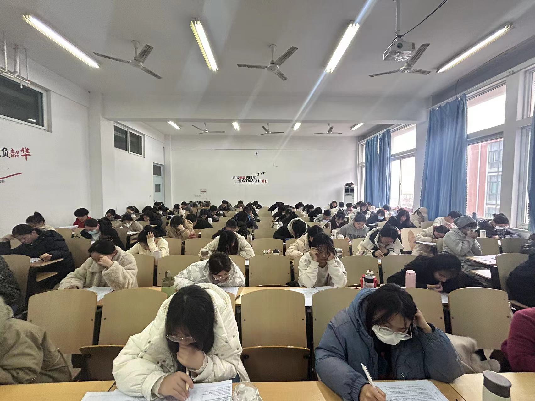 专升本越来越难？备考的学生该如何应对考试？