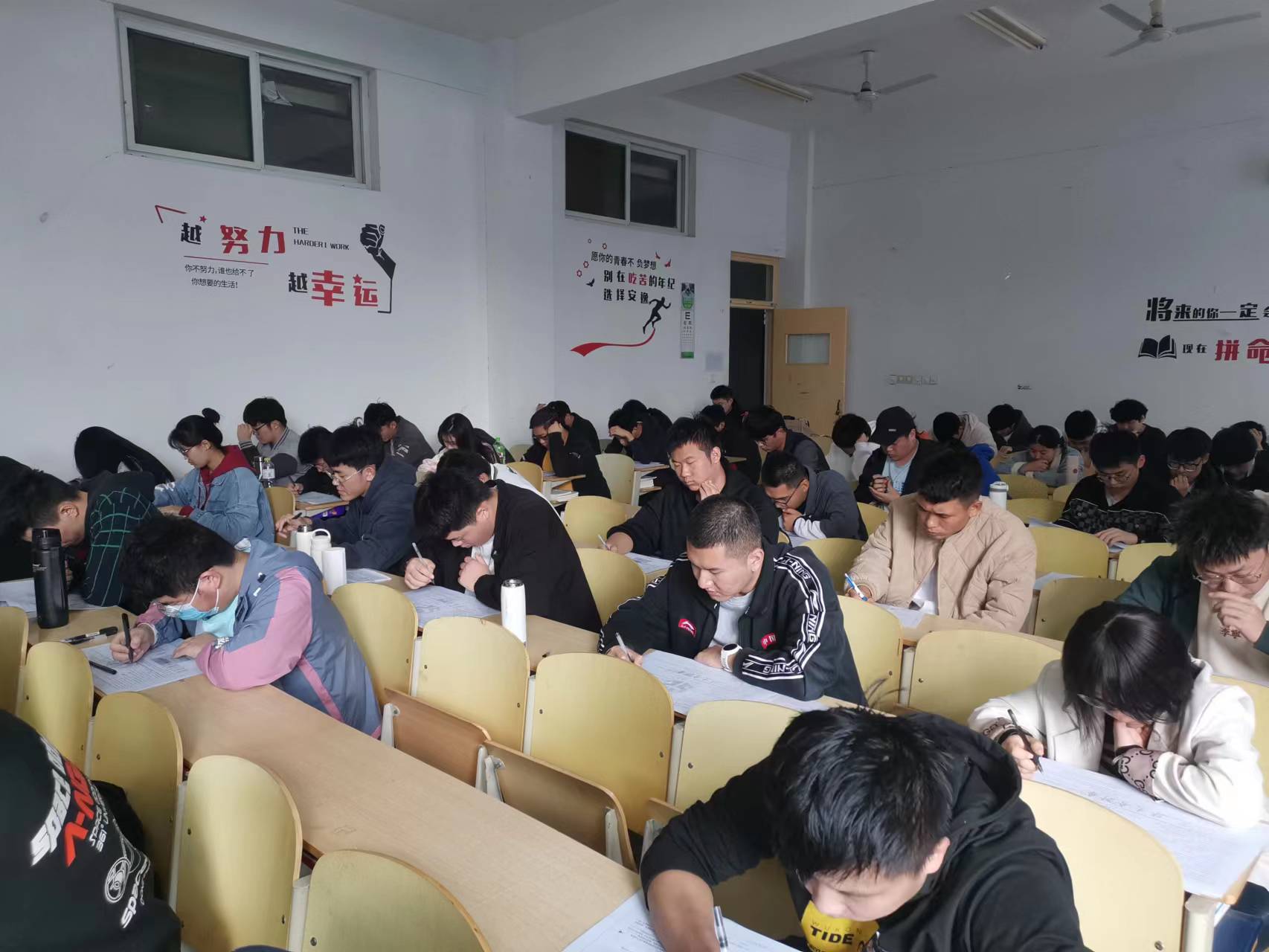 为什么专科生大部分都选择专升本,而不是直接考研?